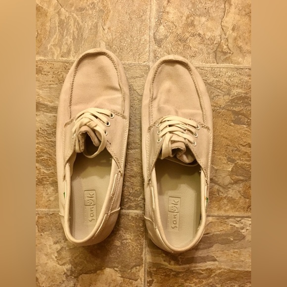 Sanük off-white/cream canvas shoes, super comfy, worn once! - Picture 3 of 3